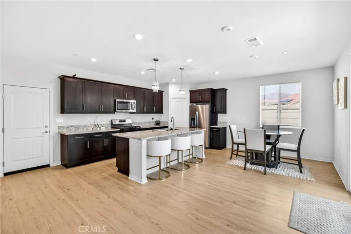 1759 Gooseberry Ln, San Jacinto, California 92583