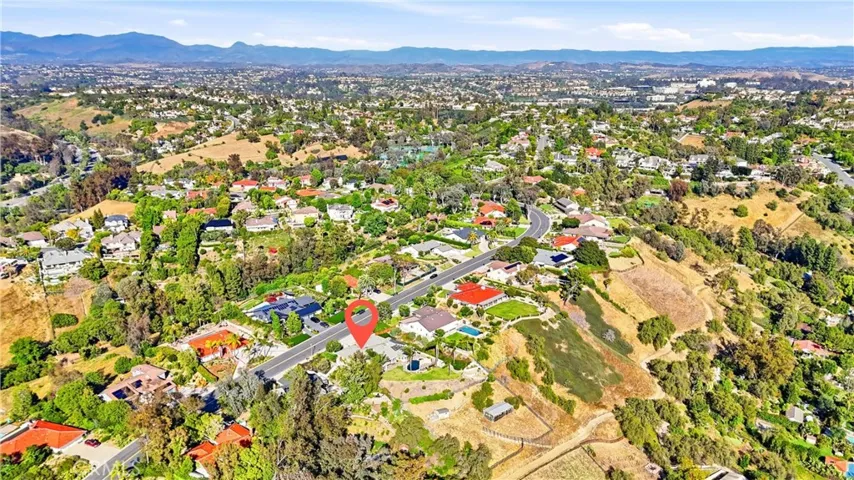 24962 Nellie Gail, Laguna Hills, California 92653