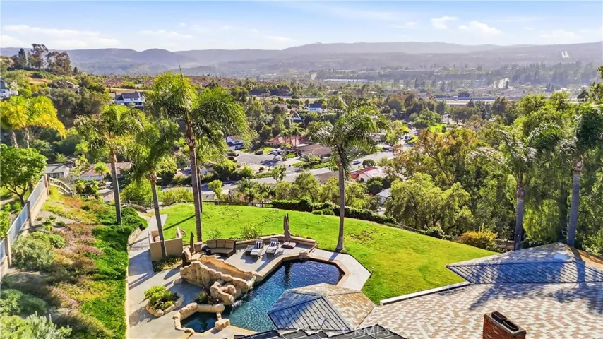 24962 Nellie Gail, Laguna Hills, California 92653