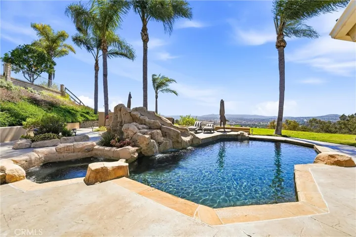 24962 Nellie Gail, Laguna Hills, California 92653