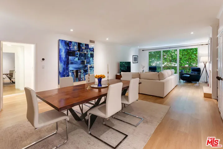 1520 Camden Avenue 105, Los Angeles, California 90025