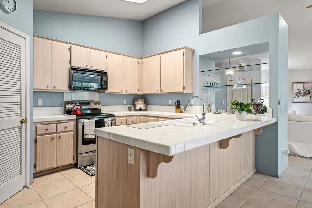 Kitchen 2