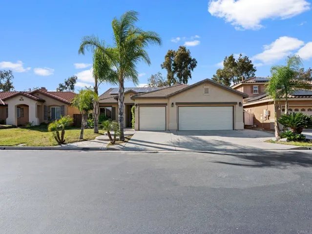 219 Caldera Lane, Hemet, California 92545
