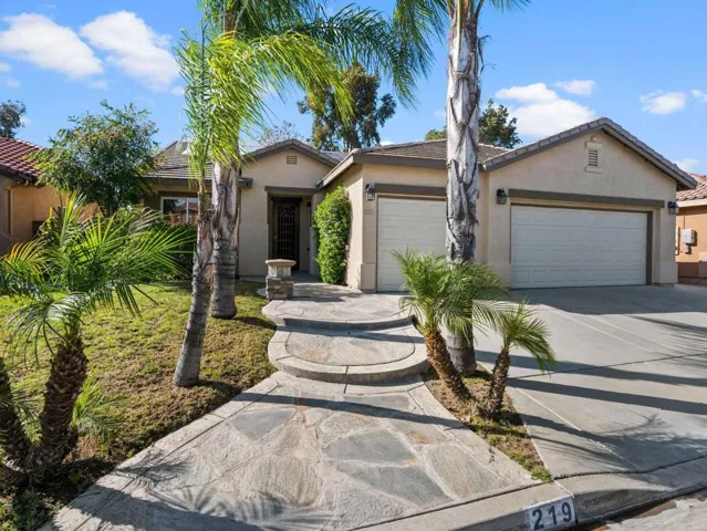 219 Caldera Lane, Hemet, California 92545