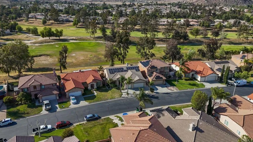219 Caldera Lane, Hemet, California 92545