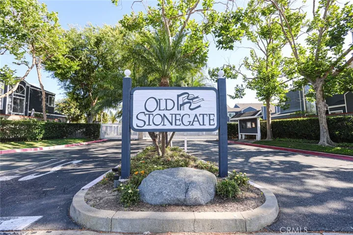 OLD STONEGATE COMMUNITY