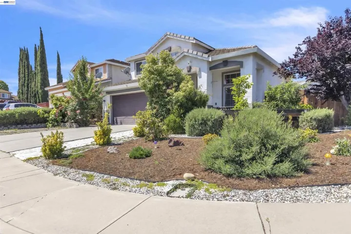 5059 Glenhollow Way, Antioch, California 94531