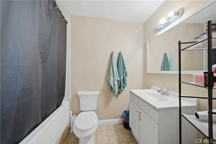 6327 Linda Lee Drive, Yucca Valley, California 92284