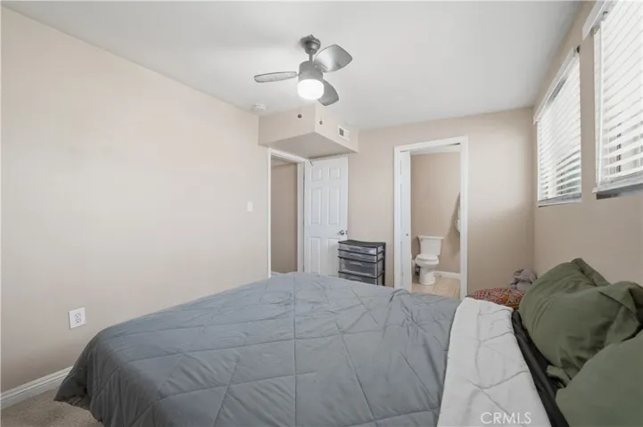 6327 Linda Lee Drive, Yucca Valley, California 92284