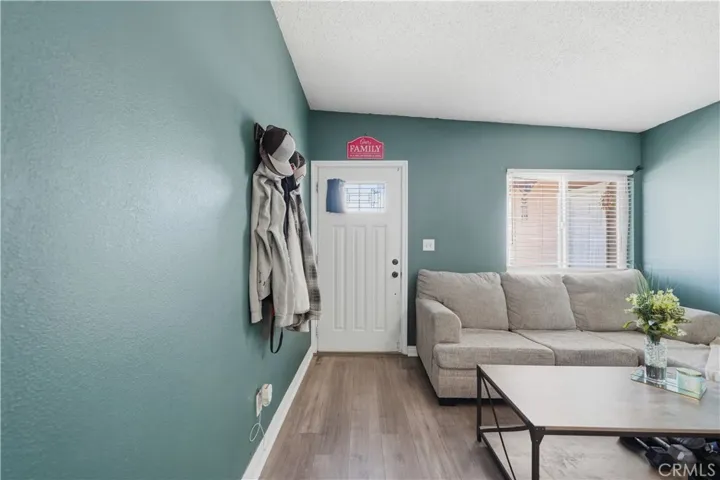 6327 Linda Lee Drive, Yucca Valley, California 92284