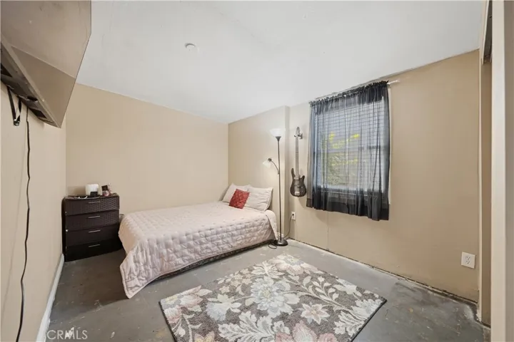 6327 Linda Lee Drive, Yucca Valley, California 92284