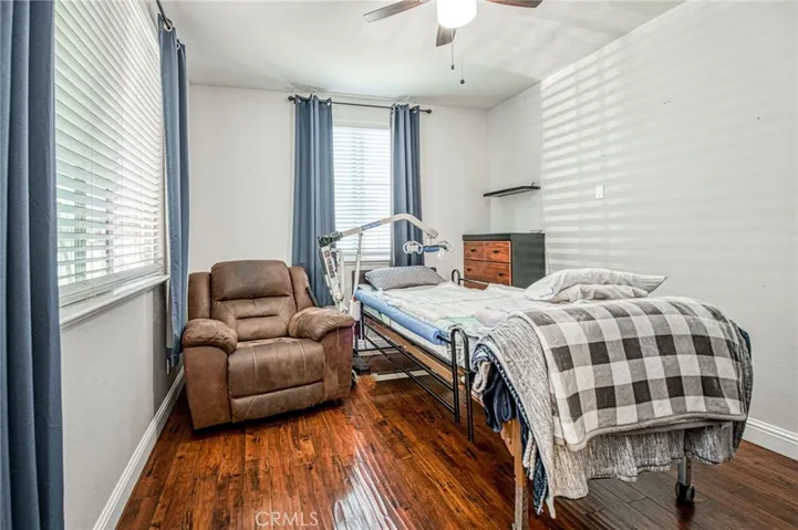 Bonus room used as a 4th bedroom