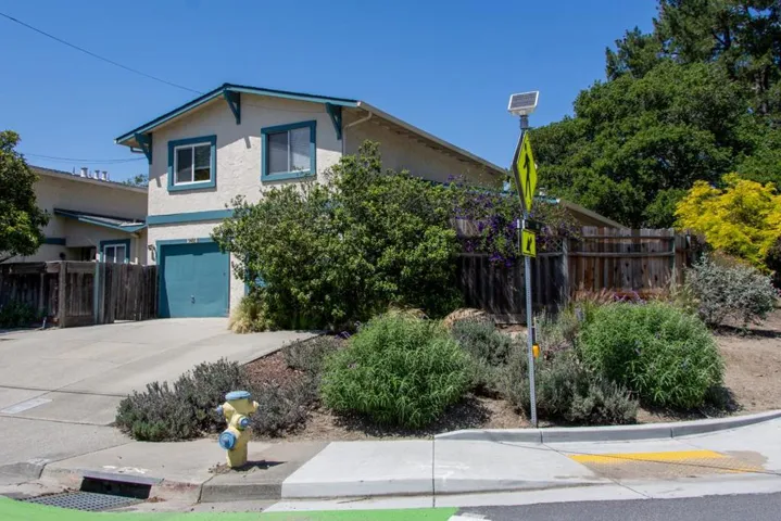 5489 Soquel Drive, Soquel, California 95073