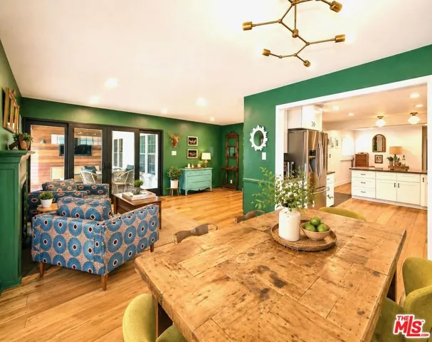 5245 Ventura Canyon Avenue, Van Nuys, California 91401