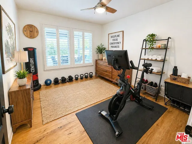 5245 Ventura Canyon Avenue, Van Nuys, California 91401