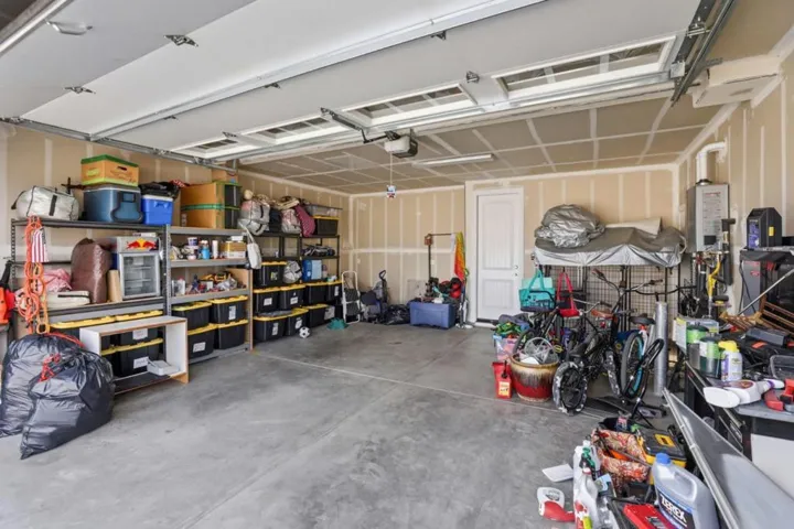 1097 Sunridge Drive, Hollister, California 95023