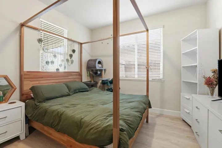 1097 Sunridge Drive, Hollister, California 95023