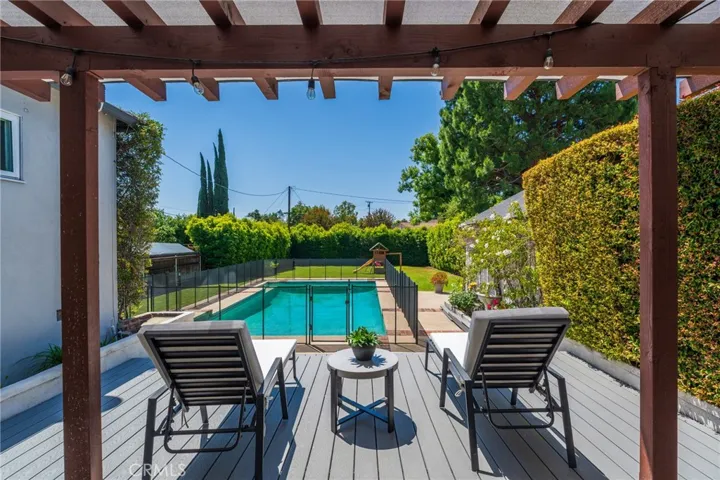 Large deck with plenty of space for outdoor entertainment.
