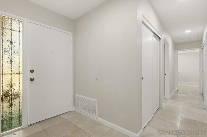 17440 Plaza Cerado 71, San Diego, California 92128