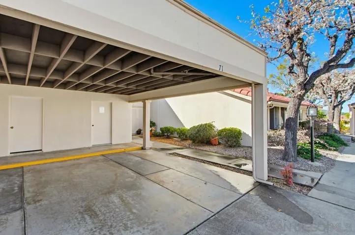 17440 Plaza Cerado 71, San Diego, California 92128