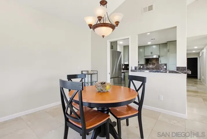 17440 Plaza Cerado 71, San Diego, California 92128