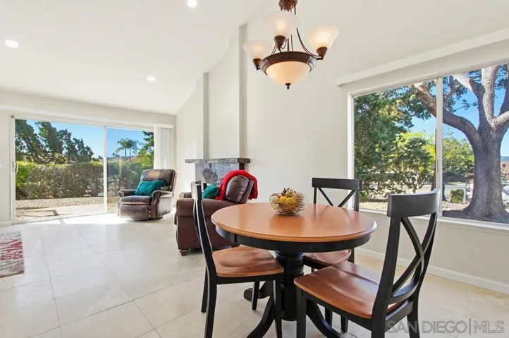 17440 Plaza Cerado 71, San Diego, California 92128