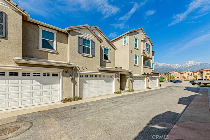 1705 Almond Tree, Upland, California 91784