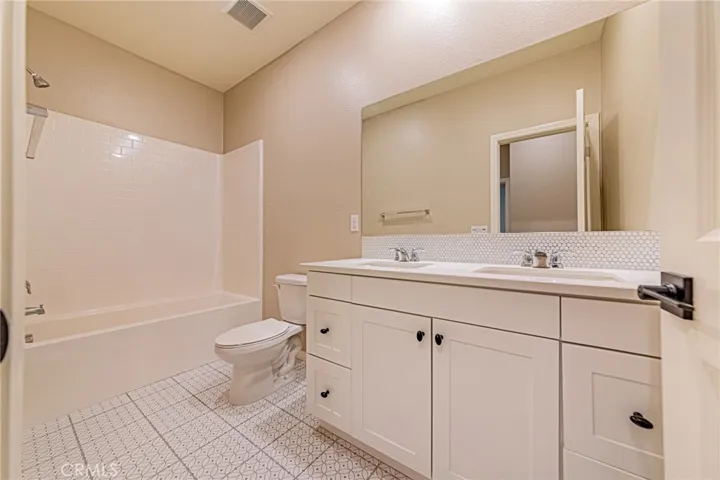 1705 Almond Tree, Upland, California 91784