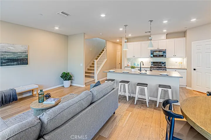 1705 Almond Tree, Upland, California 91784