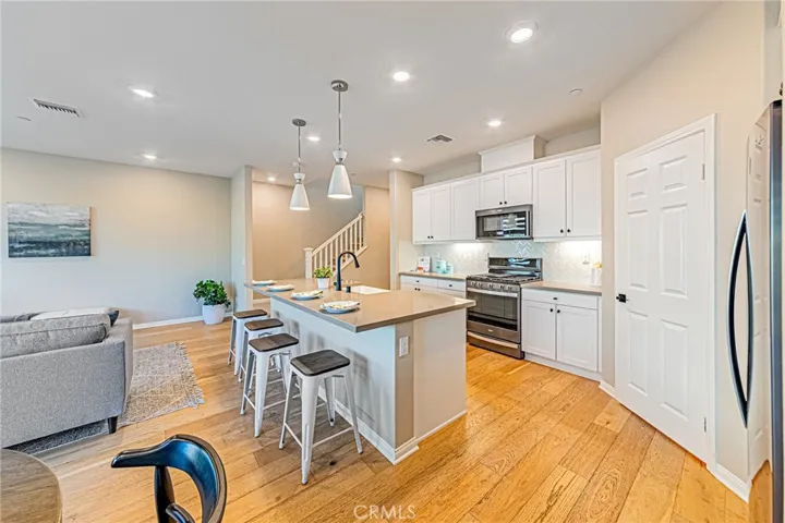 1705 Almond Tree, Upland, California 91784