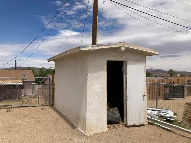 Storage shed