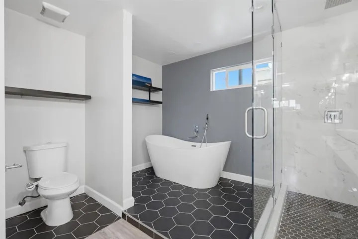 907 Seph Way, Escondido, California 92027