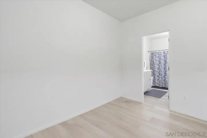 907 Seph Way, Escondido, California 92027