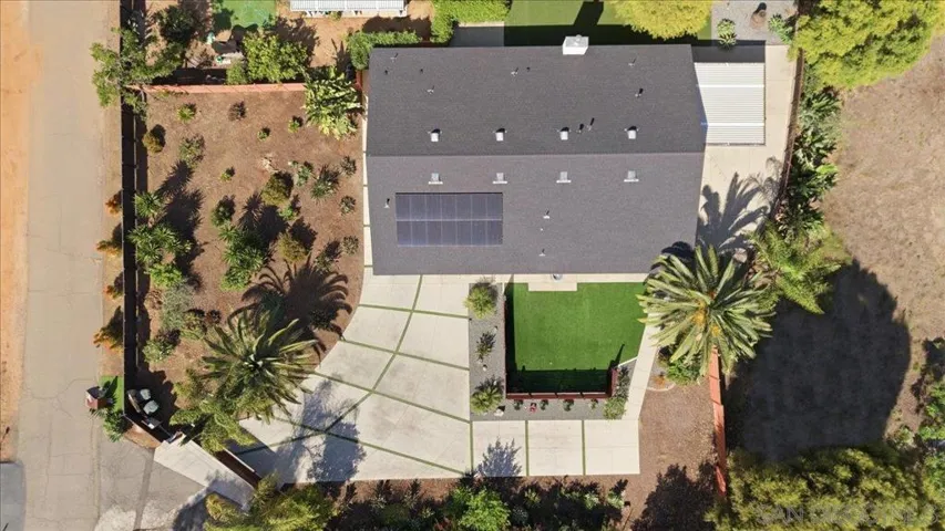 907 Seph Way, Escondido, California 92027