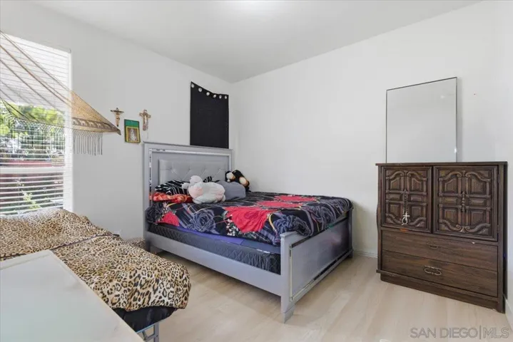 907 Seph Way, Escondido, California 92027