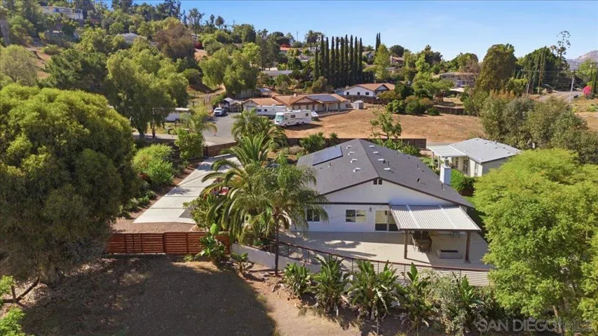907 Seph Way, Escondido, California 92027