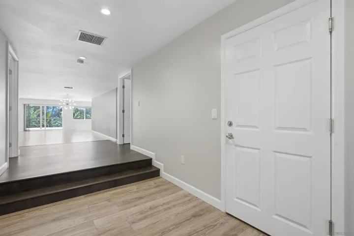 907 Seph Way, Escondido, California 92027
