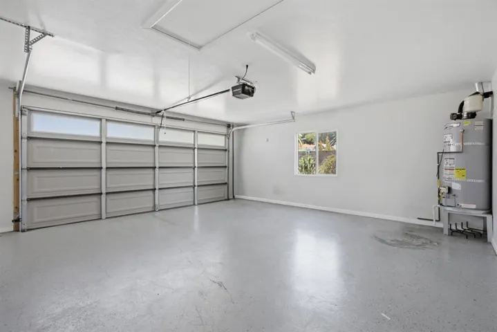 907 Seph Way, Escondido, California 92027