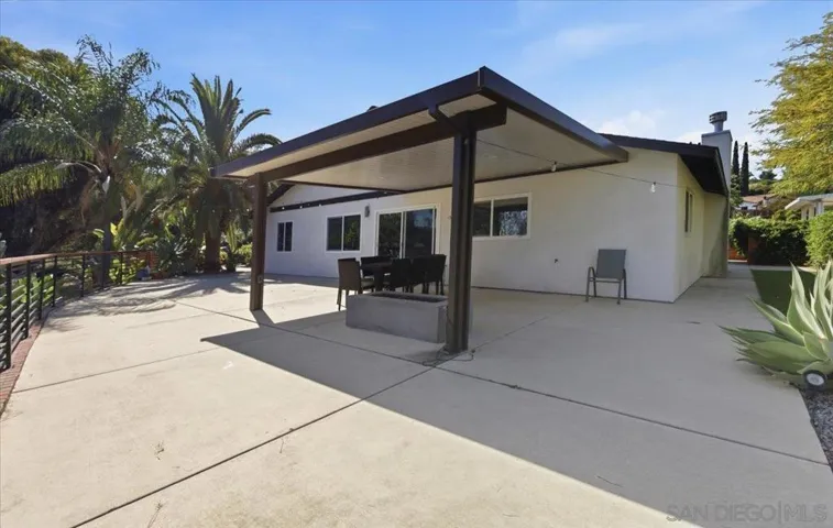 907 Seph Way, Escondido, California 92027