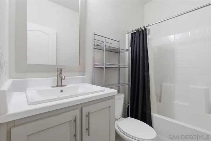 907 Seph Way, Escondido, California 92027