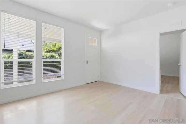 907 Seph Way, Escondido, California 92027
