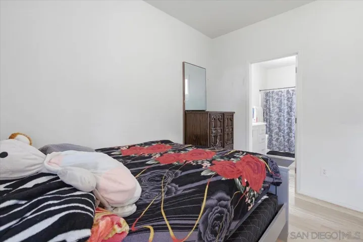 907 Seph Way, Escondido, California 92027