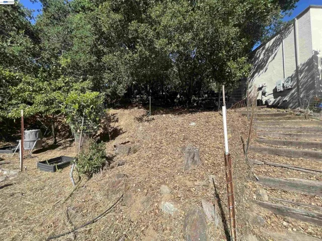 5415 Leona St, Oakland, California 94619 — photo 5