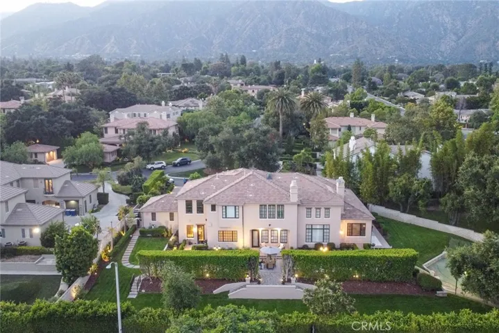 725 Carriage House Drive, Arcadia, California 91006