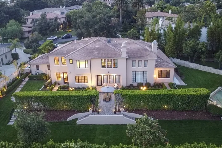 725 Carriage House Drive, Arcadia, California 91006