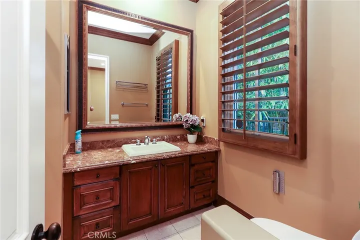 725 Carriage House Drive, Arcadia, California 91006