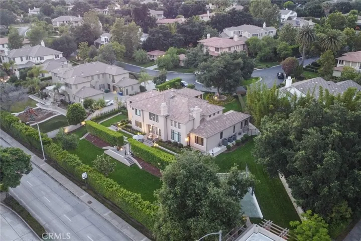 725 Carriage House Drive, Arcadia, California 91006