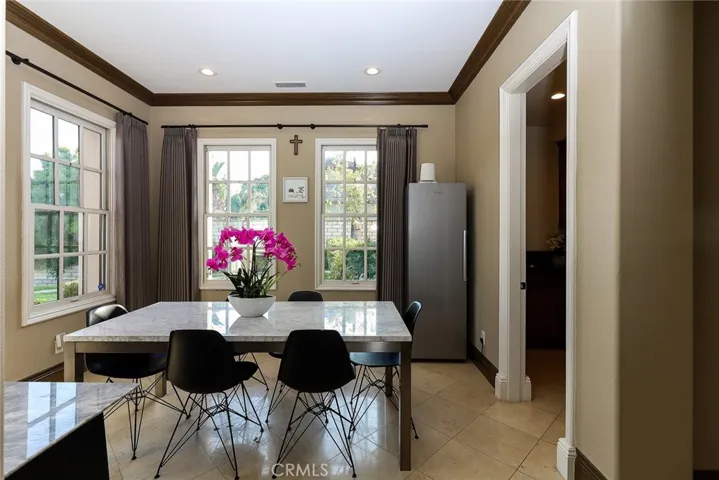725 Carriage House Drive, Arcadia, California 91006