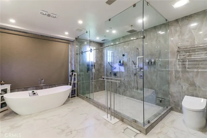 725 Carriage House Drive, Arcadia, California 91006