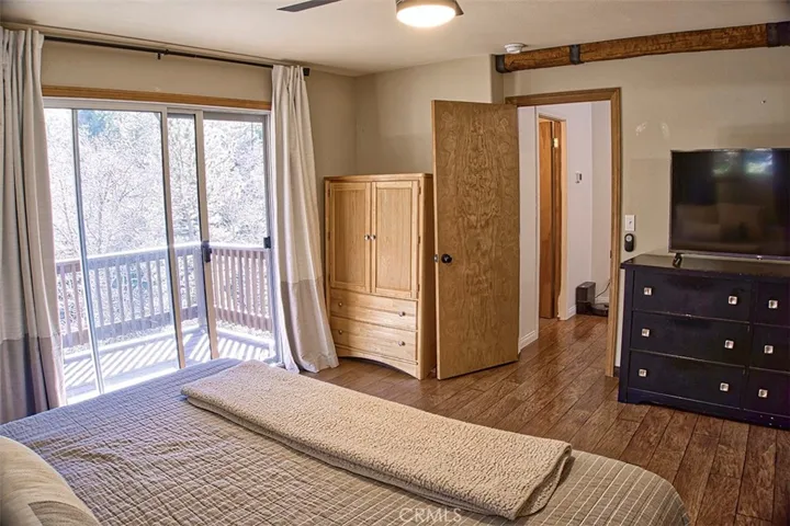  
Primary Bed